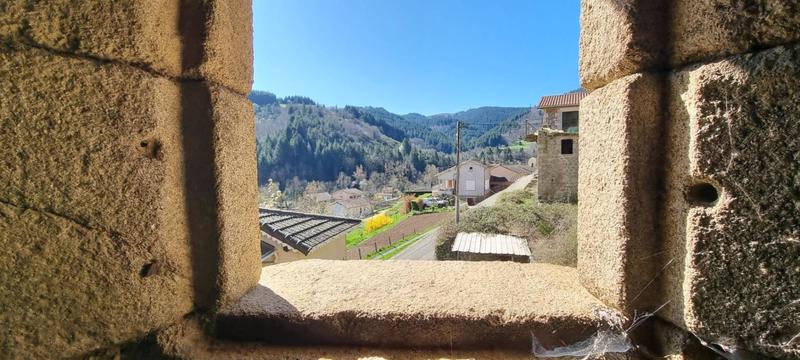 Maison - 220 m² - 7 pièces