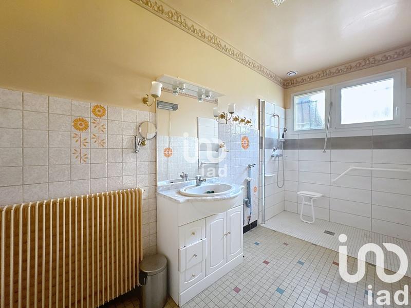 Maison - 163 m² - 7 pièces