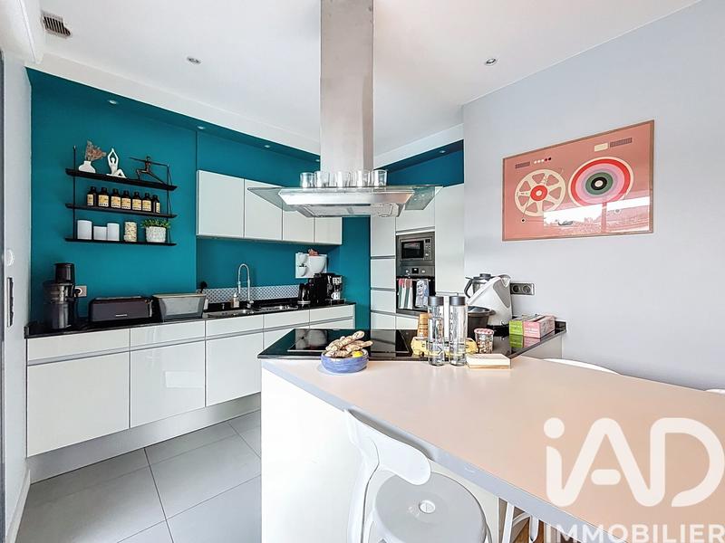 Maison - 155 m² - 6 pièces