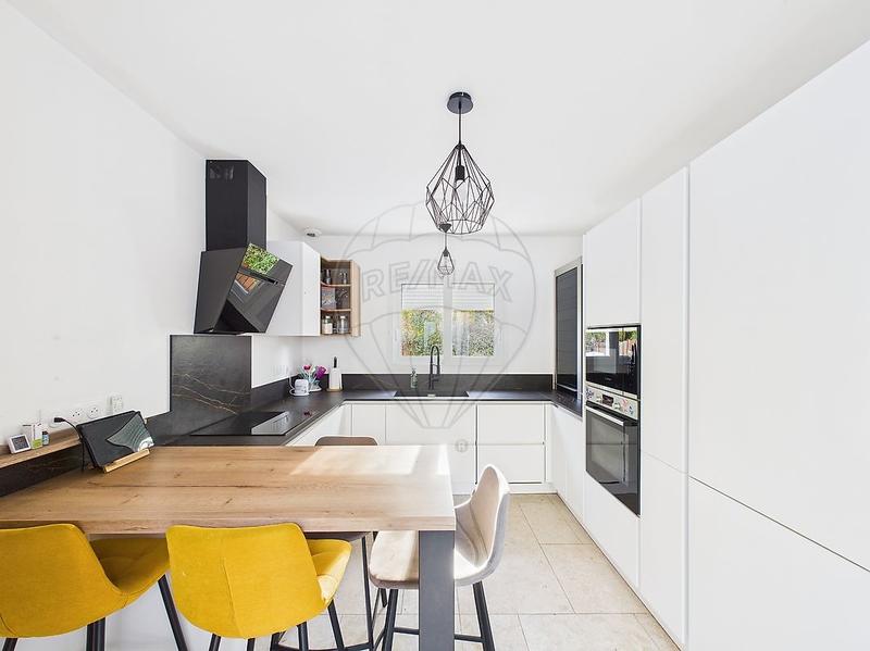 Maison - 165 m² - 6 pièces