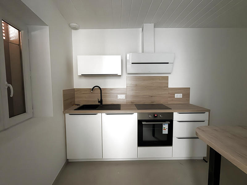 Maison de village - 90 m² - 4 pièces