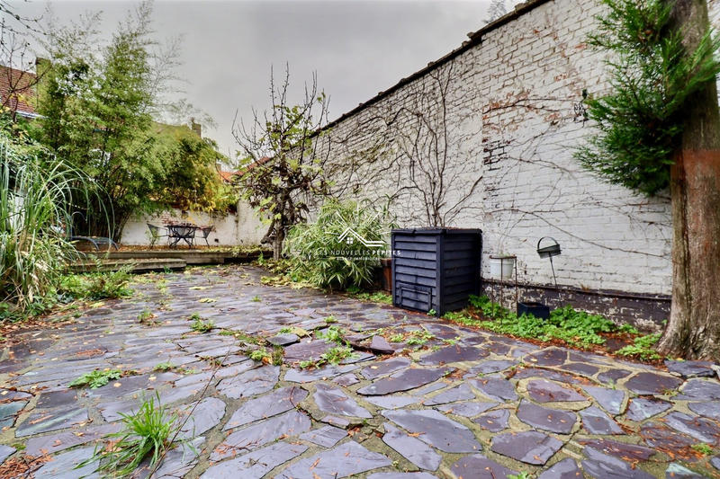 Maison - 186 m² - 6 pièces