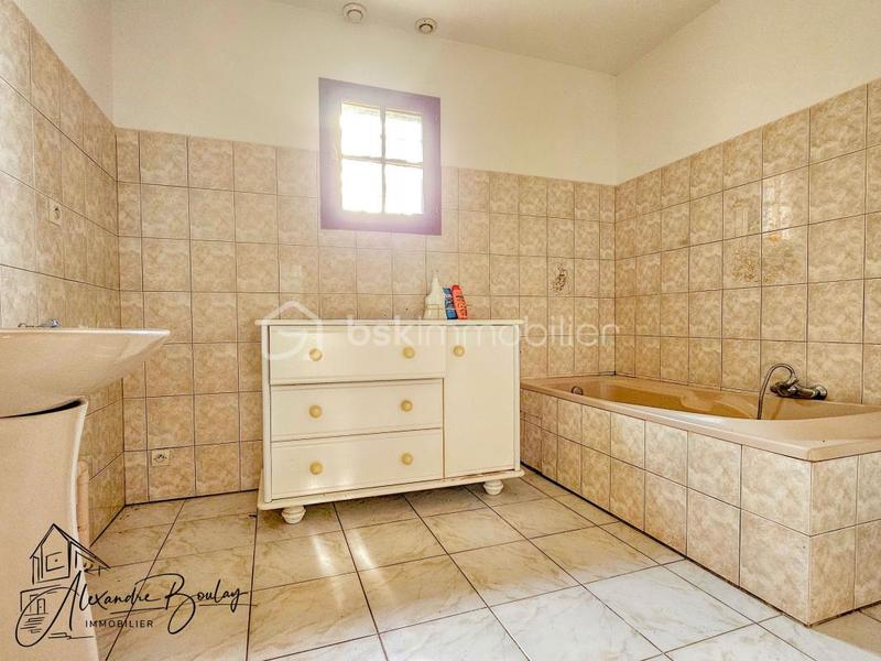 Maison traditionnelle - 172 m² - 7 pièces