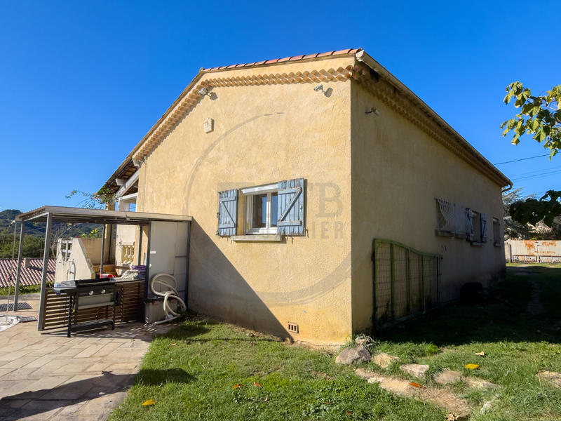 Maison - 115 m² - 5 pièces