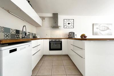 Maison - 83 m² - 4 pièces