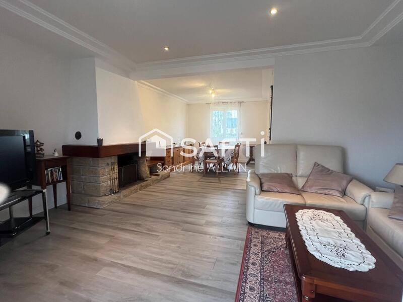 Maison - 110 m² - 6 pièces