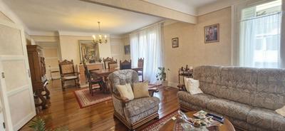 Appartement - 81 m² - 3 pièces