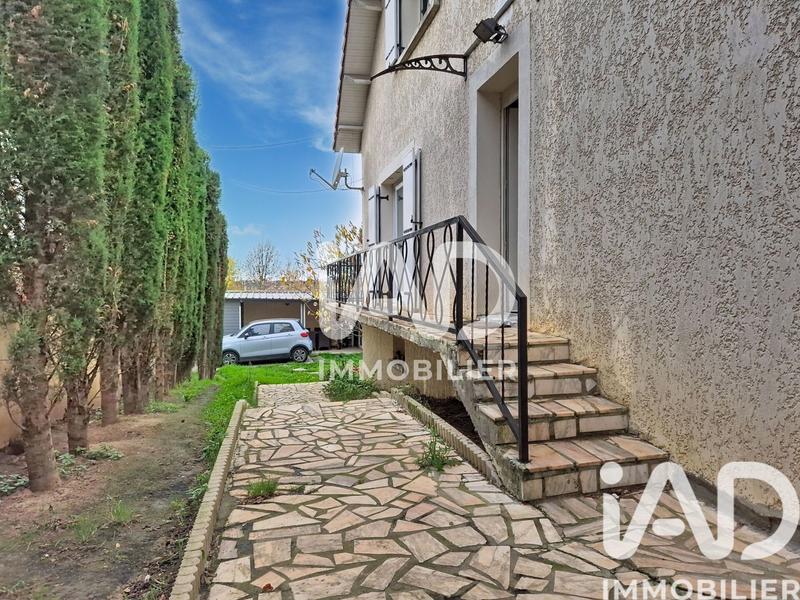 Maison - 189 m² - 7 pièces