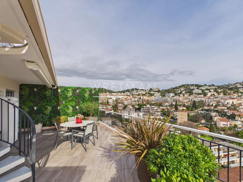 Appartement - 123 m² - 4 pièces