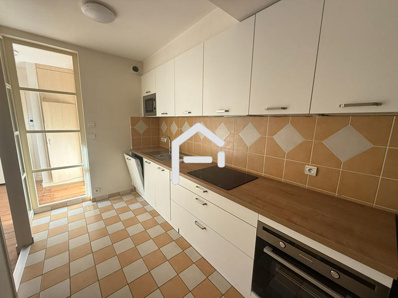 Appartement - 108 m² - 3 pièces