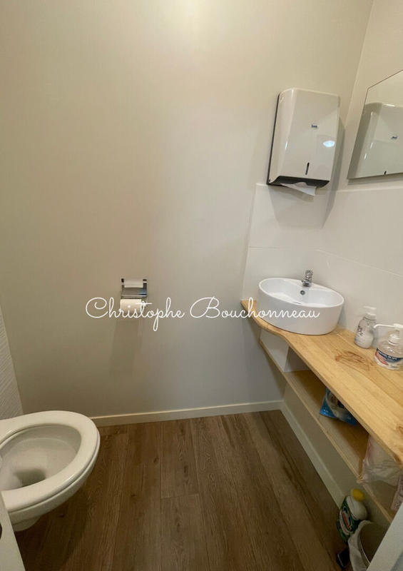 Immeuble - 85 m² - 3 pièces