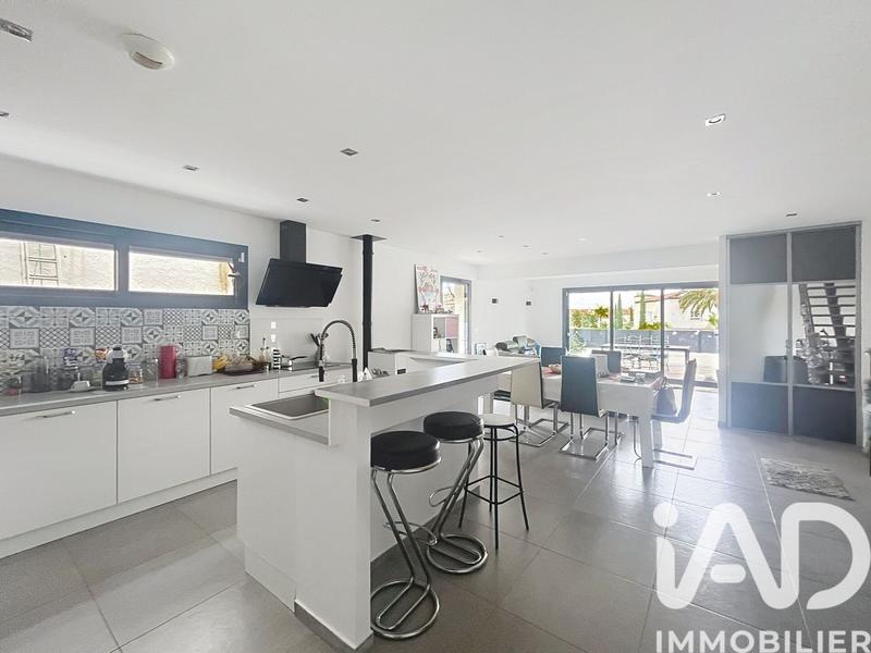 Maison - 130 m² - 6 pièces