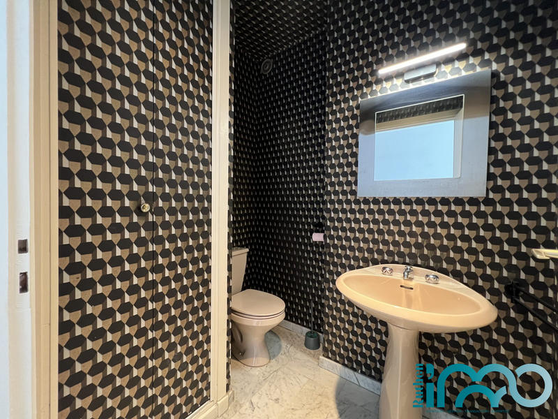 Appartement - 99 m² - 3 pièces