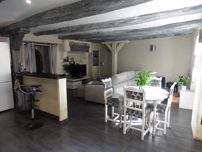 Maison - 111 m² - 5 pièces