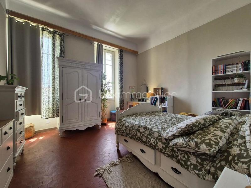 Mas - 210 m² - 8 pièces