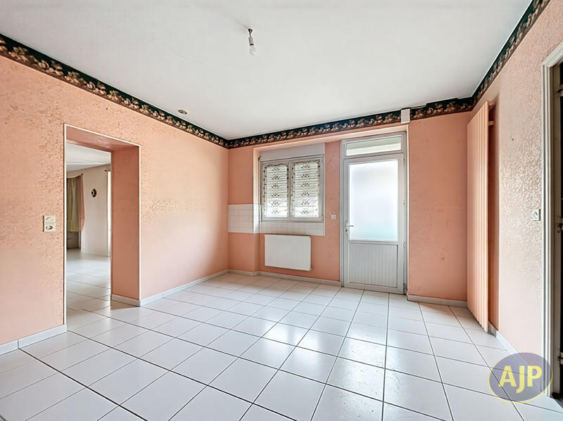 Maison - 77 m² - 2 pièces