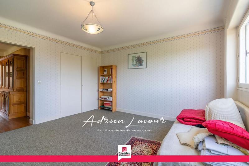 Maison - 148 m² - 7 pièces