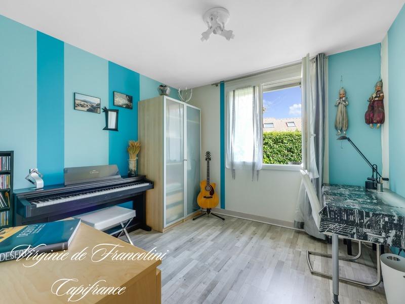 Maison - 195 m² - 7 pièces