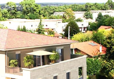 Appartement - 102 m² - 4 pièces