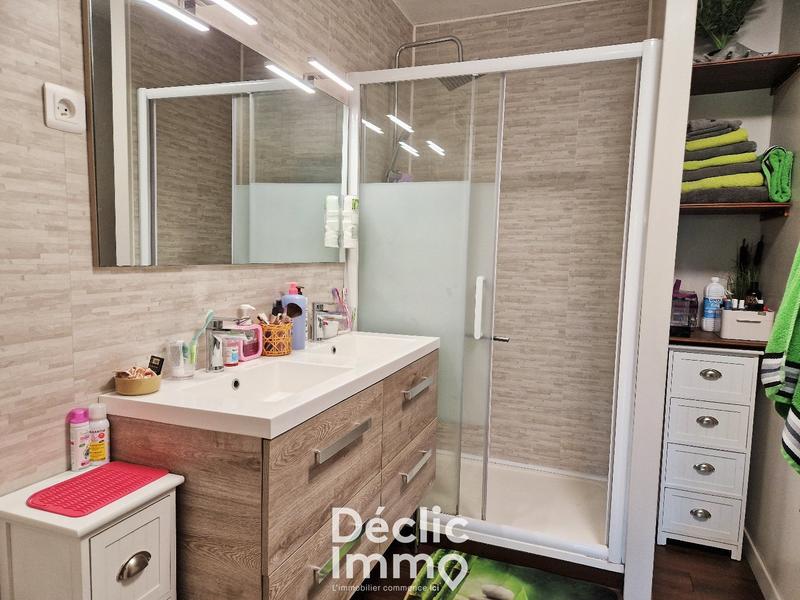 Pavillon - 161 m² - 7 pièces