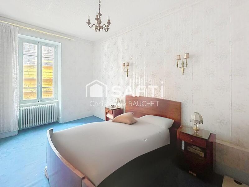 Appartement - 138 m² - 4 pièces