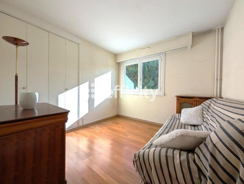 Appartement - 75 m² - 4 pièces