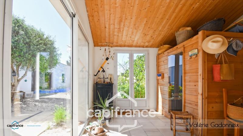 Maison - 187 m² - 9 pièces