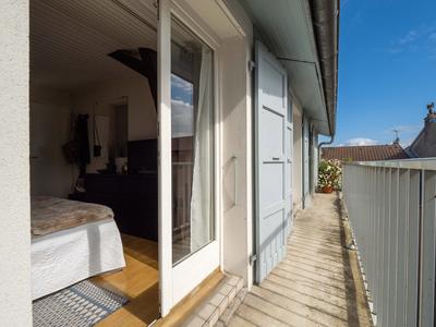 Appartement - 81 m² - 4 pièces