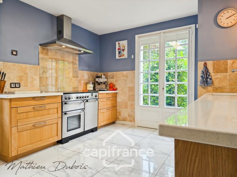 Maison bourgeoise - 170 m² - 7 pièces