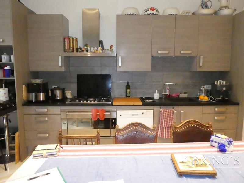 Appartement - 161 m² - 5 pièces