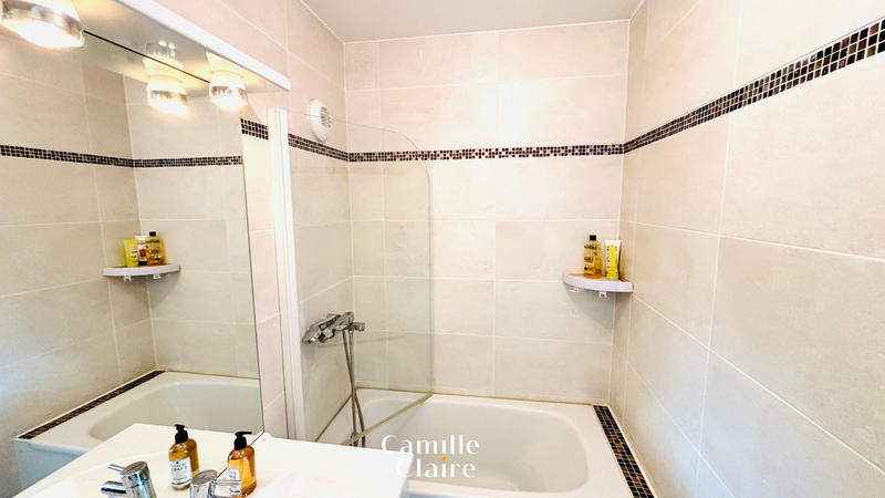 Appartement - 106 m² - 5 pièces