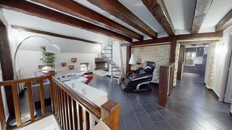 Appartement - 110 m² - 5 pièces