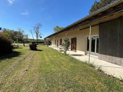 Ferme - 157 m² - 8 pièces