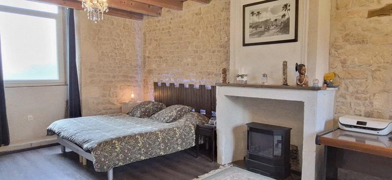 Maison ancienne - 177 m² - 6 pièces