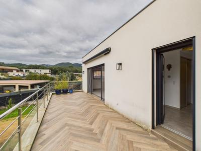 Maison contemporaine - 134 m² - 5 pièces