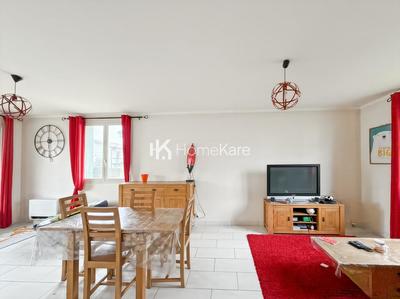 Maison - 105 m² - 5 pièces