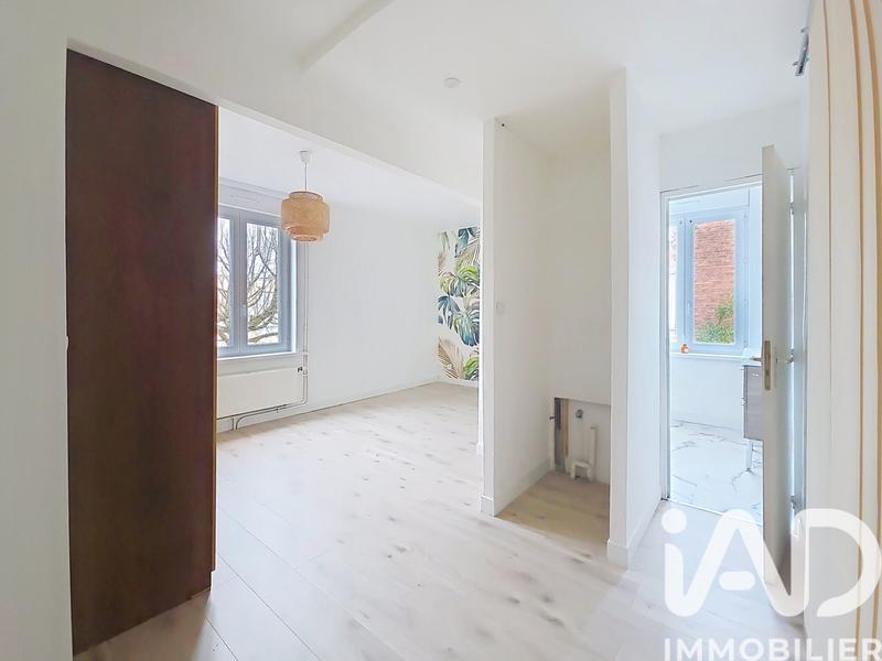 Maison - 75 m² - 5 pièces