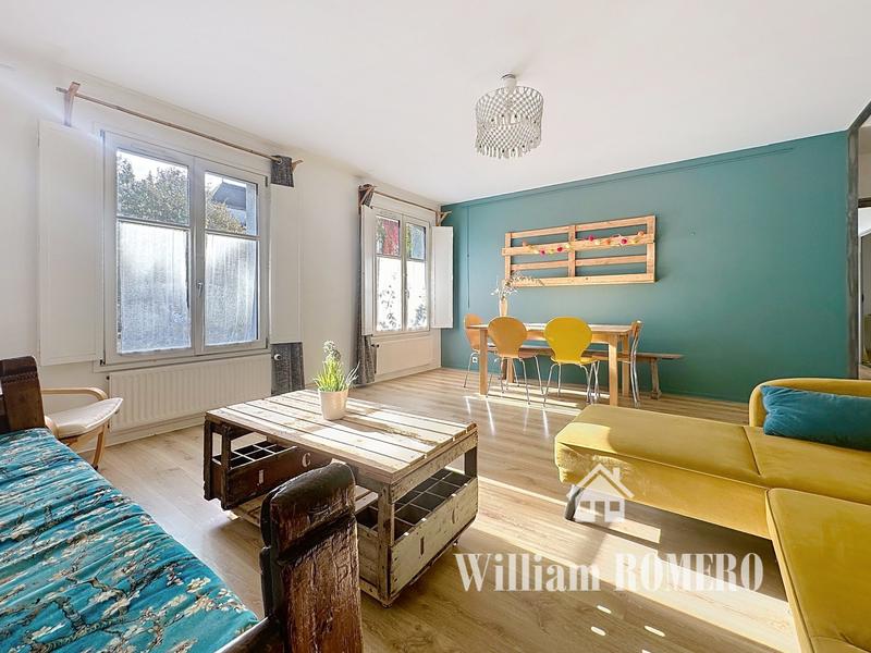 Appartement - 101 m² - 4 pièces