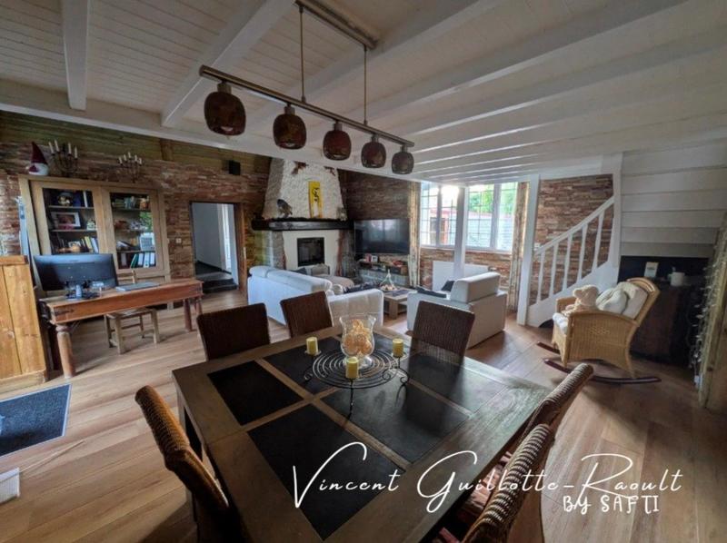 Maison - 130 m² - 5 pièces