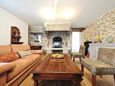Maison en pierre - 108 m² - 5 pièces