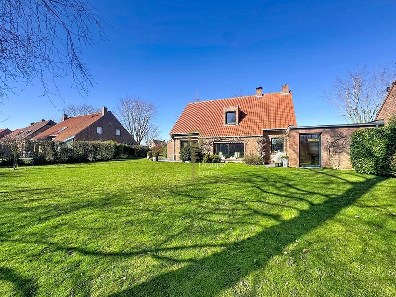 Maison - 160 m² - 5 pièces