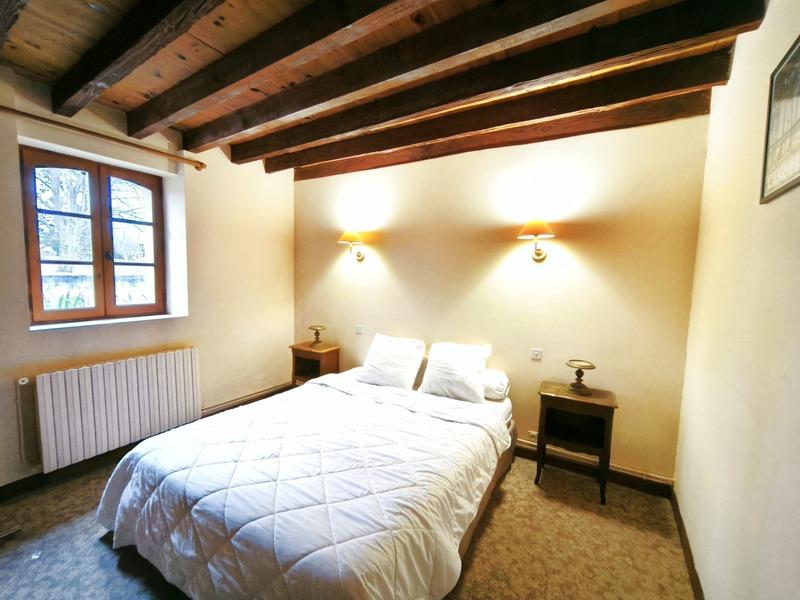 Corps de ferme - 388 m² - 9 pièces