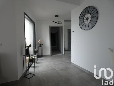 Maison - 198 m² - 8 pièces