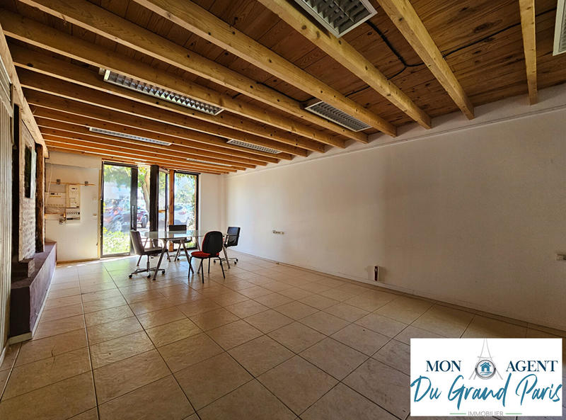 Bureau - 75 m² - 3 pièces