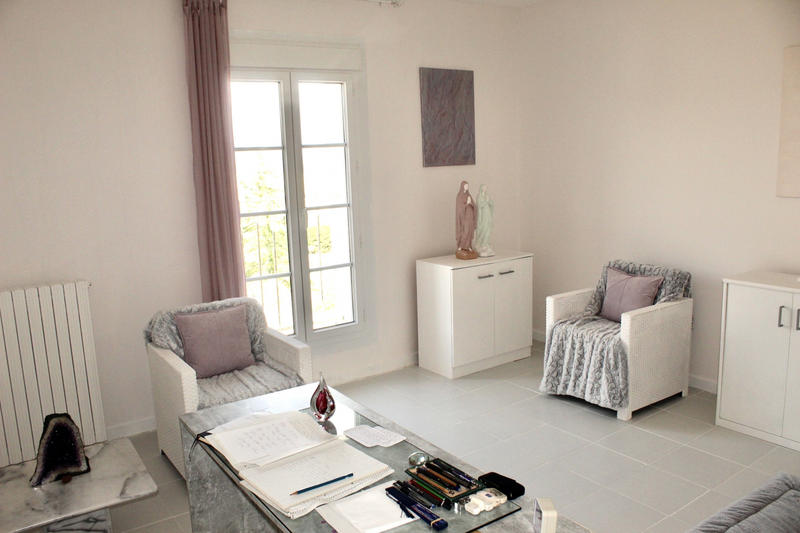 Maison - 410 m² - 18 pièces