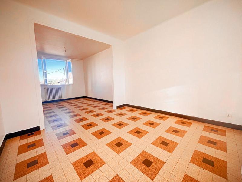 Maison - 77 m² - 5 pièces