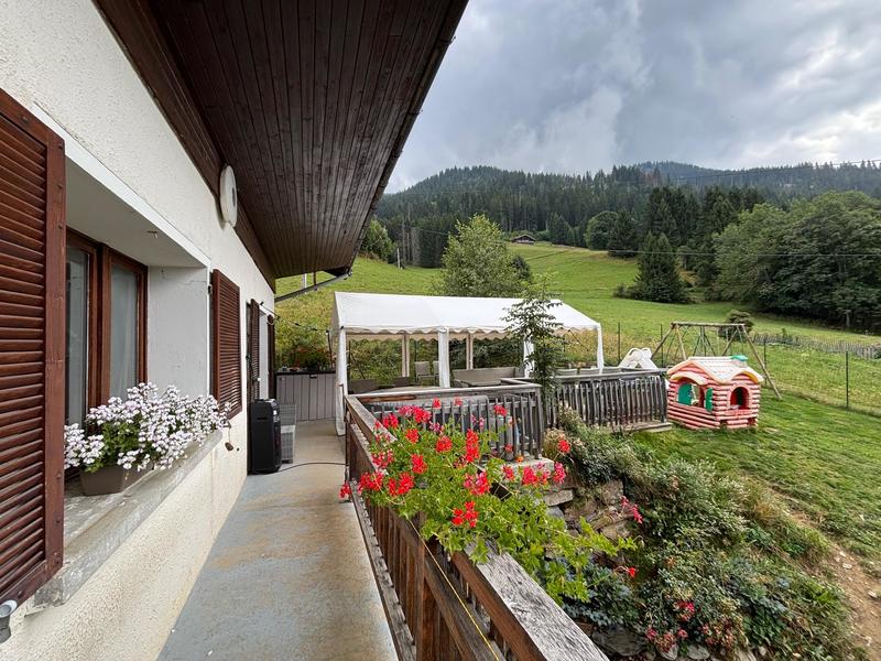 Maison traditionnelle - 164 m² - 6 pièces