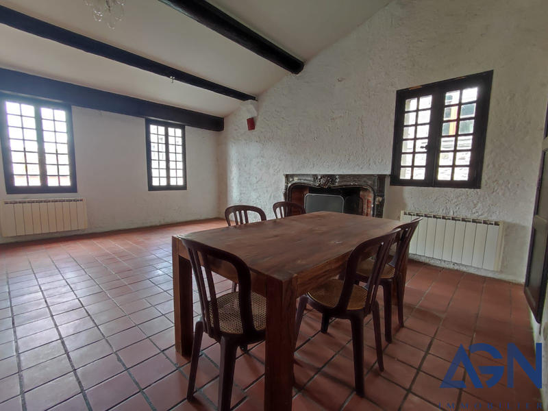 Appartement - 91 m² - 3 pièces