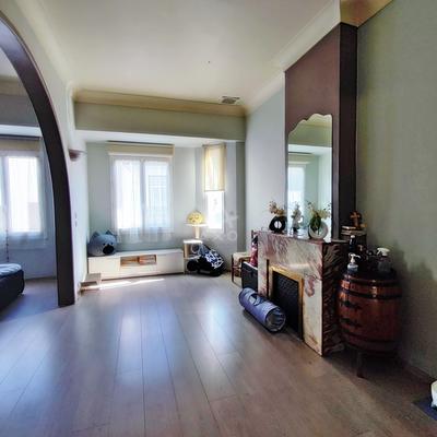 Maison - 161 m² - 6 pièces