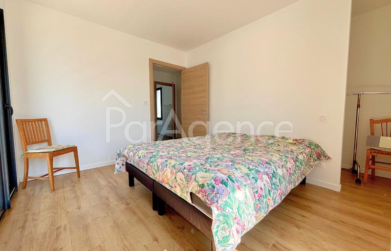 Maison - 104 m² - 4 pièces